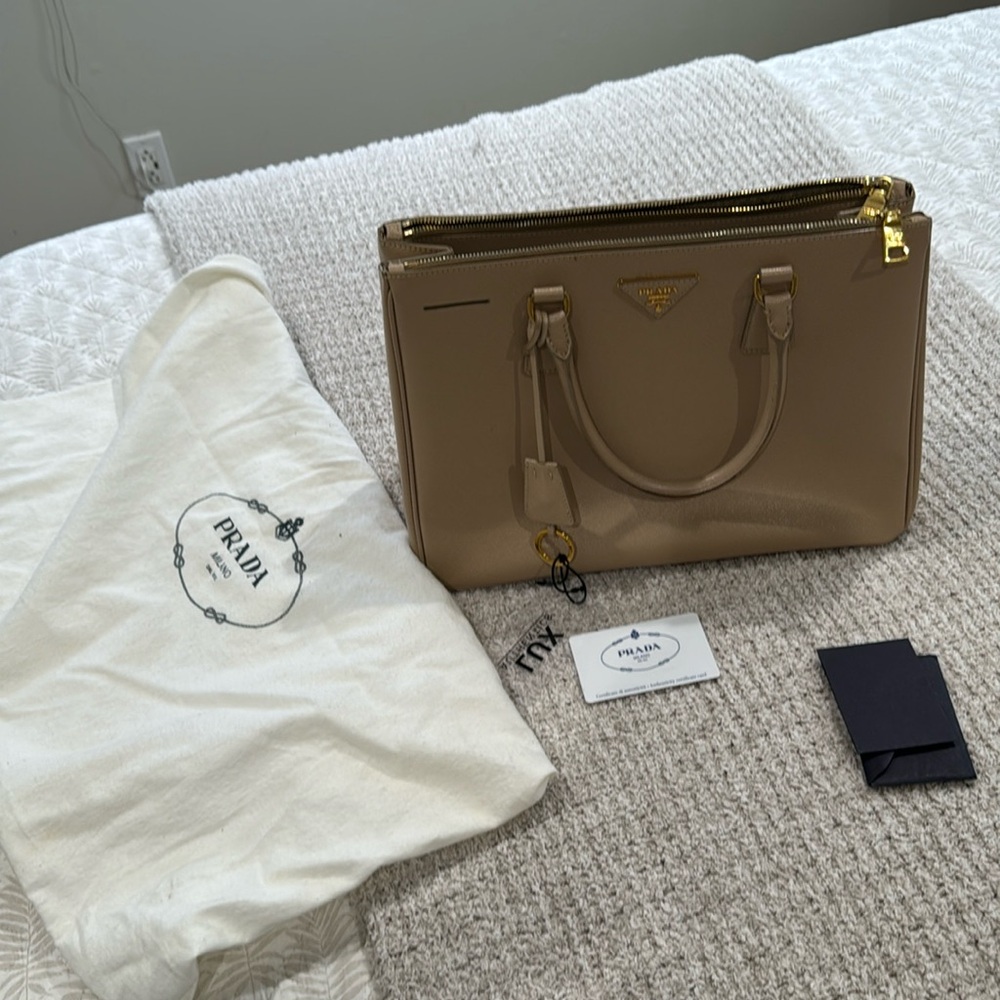 Prada Galleria Saffiano Handbag